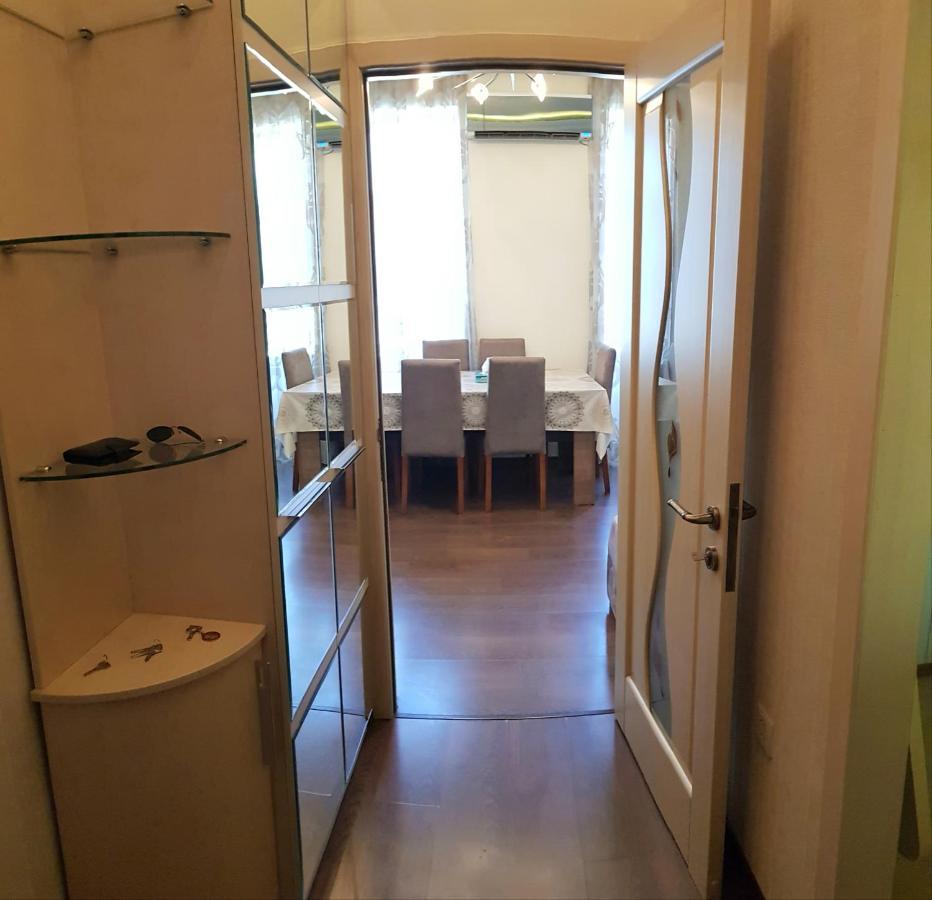 Central Baku Luxury Apartment On Nizami Street 外观 照片