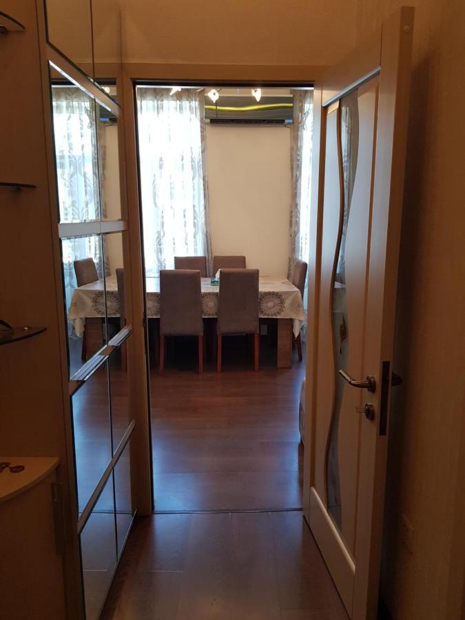 Central Baku Luxury Apartment On Nizami Street 外观 照片