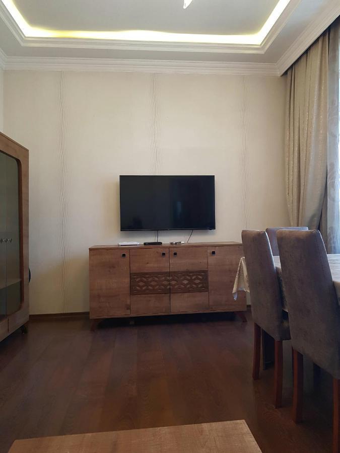 Central Baku Luxury Apartment On Nizami Street 外观 照片