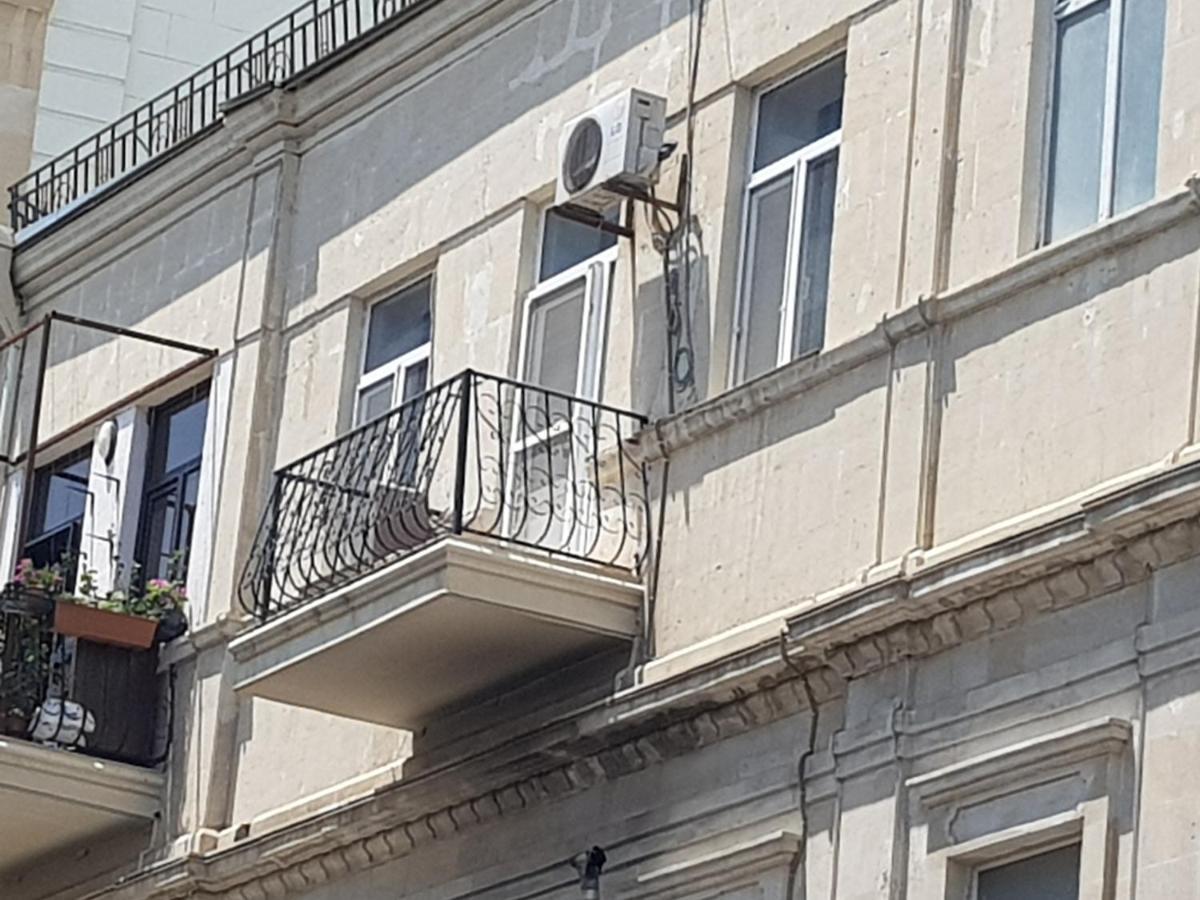 Central Baku Luxury Apartment On Nizami Street 外观 照片